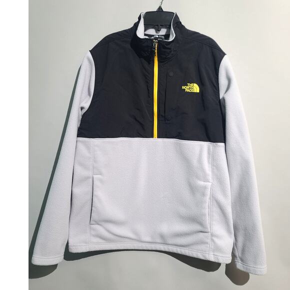 The North Face Other - THE NORTH FACE 200WT TUNDRA PULLOVER FLEECE JACKET